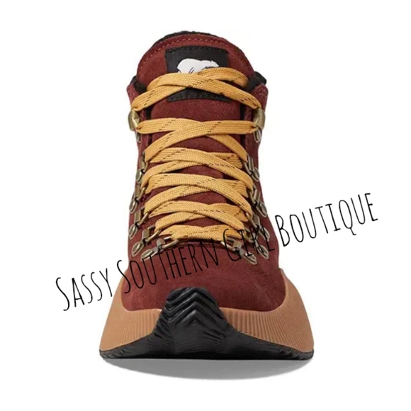 🆕⭐ Women's SOREL Out and About III Suede boots - Picture 2 of 15